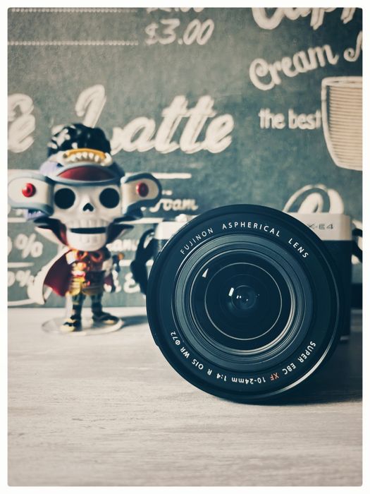 Fujinon XF 10-24mm f/4 R OIS WR