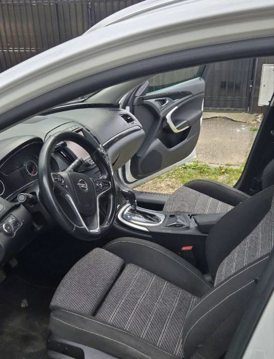 Opel insignia 2014