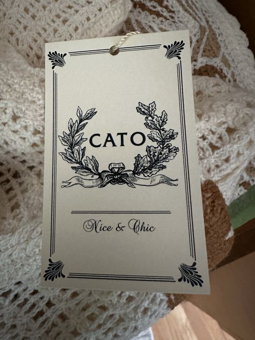 Bluză Croșetată cu Mâneci Tip Clopot – Stil Feminin și Elegant | CATO