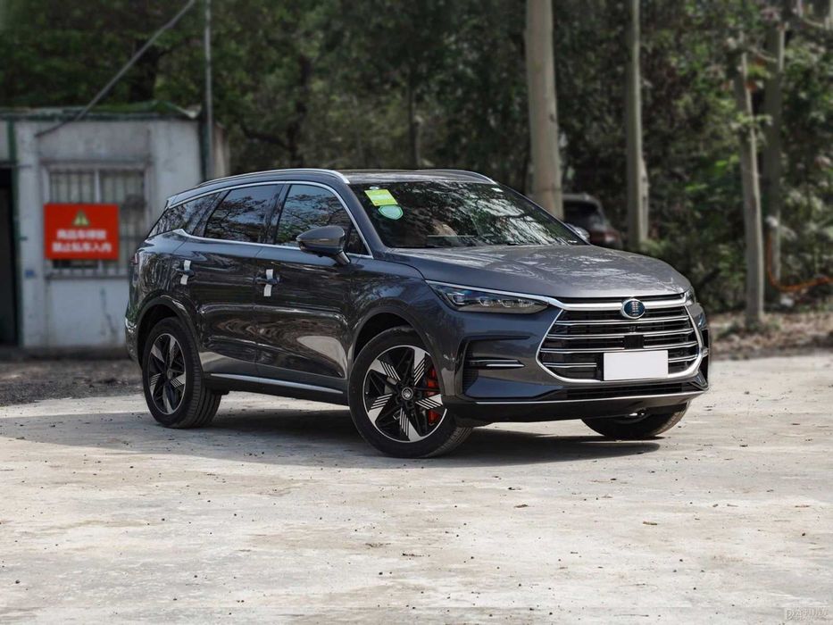 BYD Tang DM-i Chempion 2023