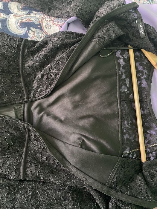 Черна официална рокля с бродерия Orsay