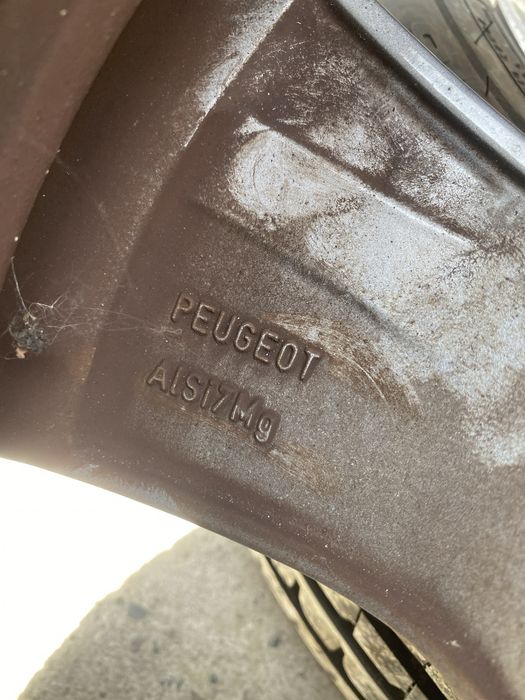 Jante Aliaj Peugeot 2008+anvelope 195/60 R16