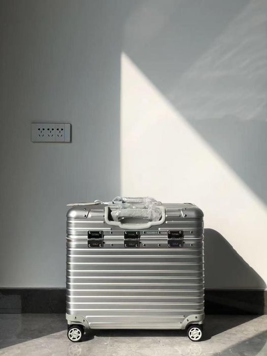 Geanta Rimowa Pilot