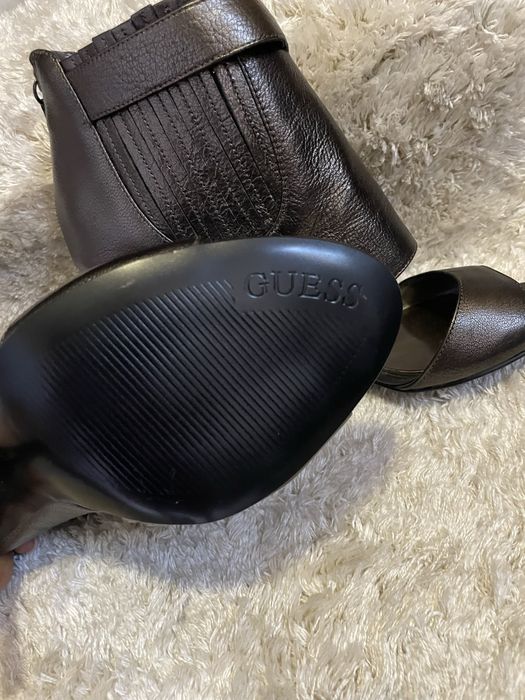 Дамски сандали Guess