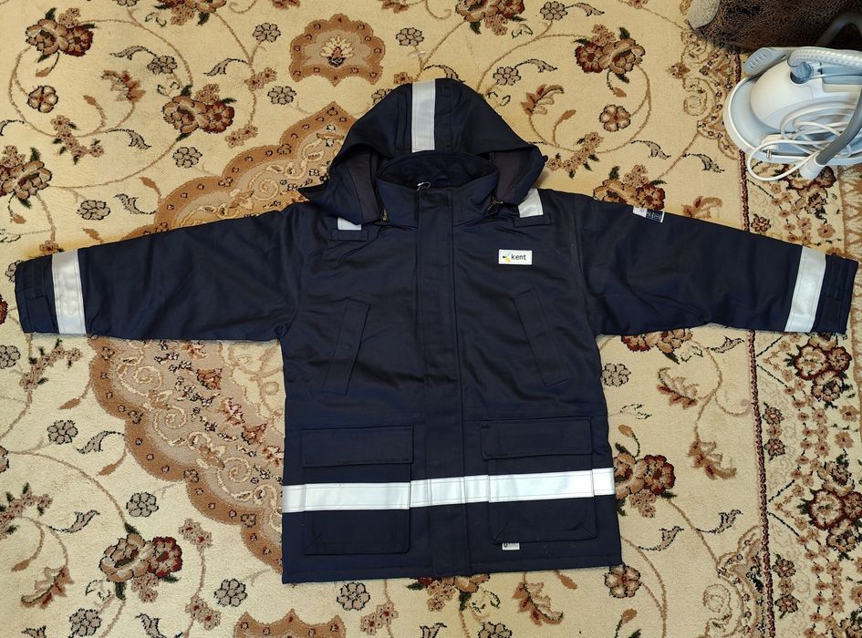 Куртка зимняя  тёплая