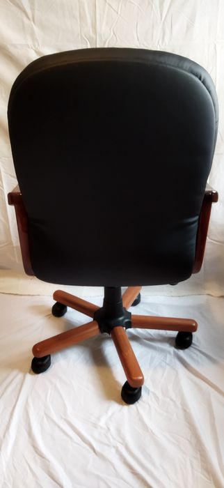 Кожаное, кресло.