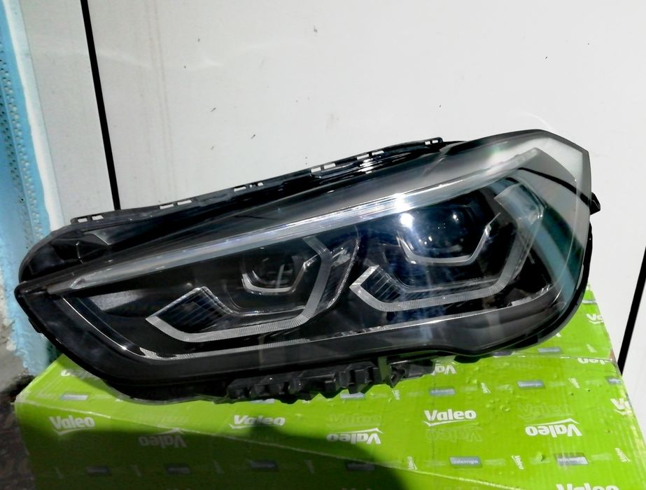 Фар Фарове за BMW X1 F48 / БМВ Х1 Ф48 FULL LED Facelift.