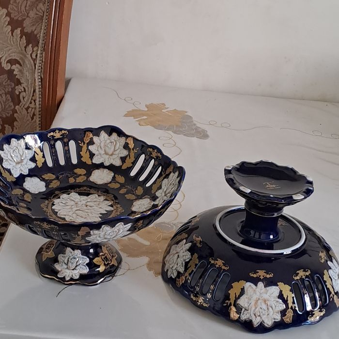 Ваза  для фрукты,большая,90.000с