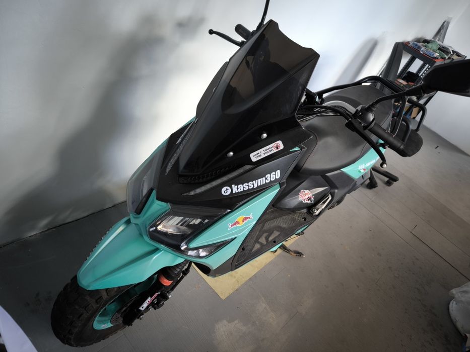 Скутер продам ухоженный