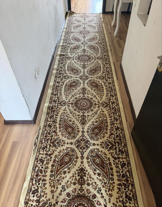 Продаю ковры и ковровые дорожки