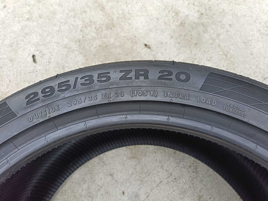 Doua anvelope noi de vara 295 35 20 Continental SportContact 5P
