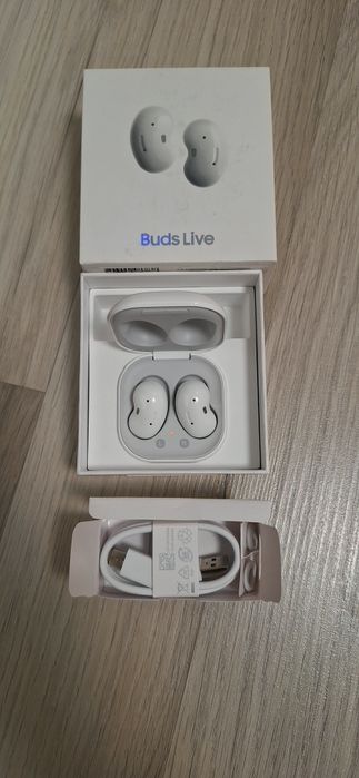 Samsung Galaxy Buds live