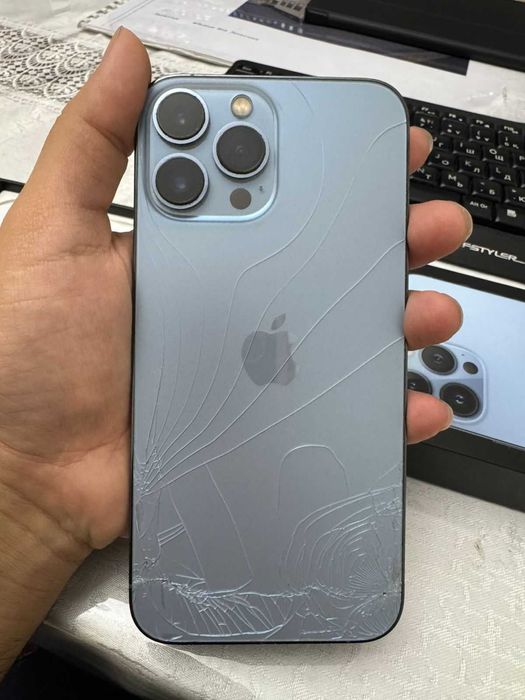 Продаю Афон 13 про Макс