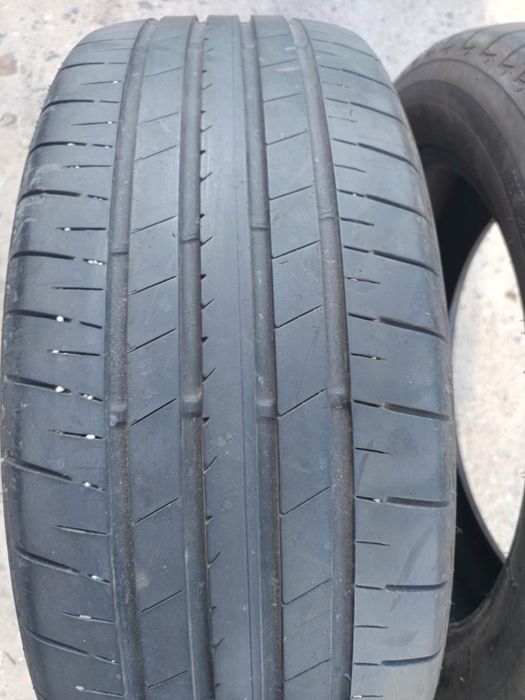 215/55/18 2броя Bridgestone Turanza.Гумите са в много добро състояние