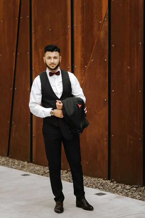 Costum Barbatesc 3 piese marimea 48