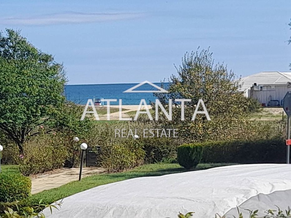 Продава се Тристаен апартамент в с. Шкорпиловци, Област Варна - 94 кв.м за 958 €/кв.м - Снимка #12