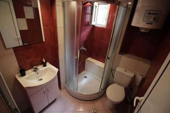 Дава се под наем Тристаен апартамент в Бургас, Център - 80 кв.м за 275 € - Снимка #7