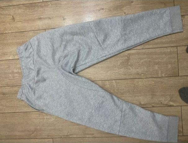 Штаны от nike tech fleece