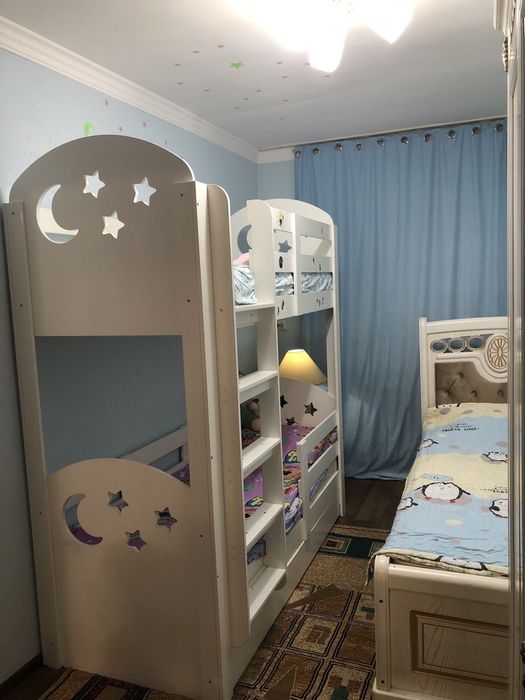 Двухъярусный кровать для детей
