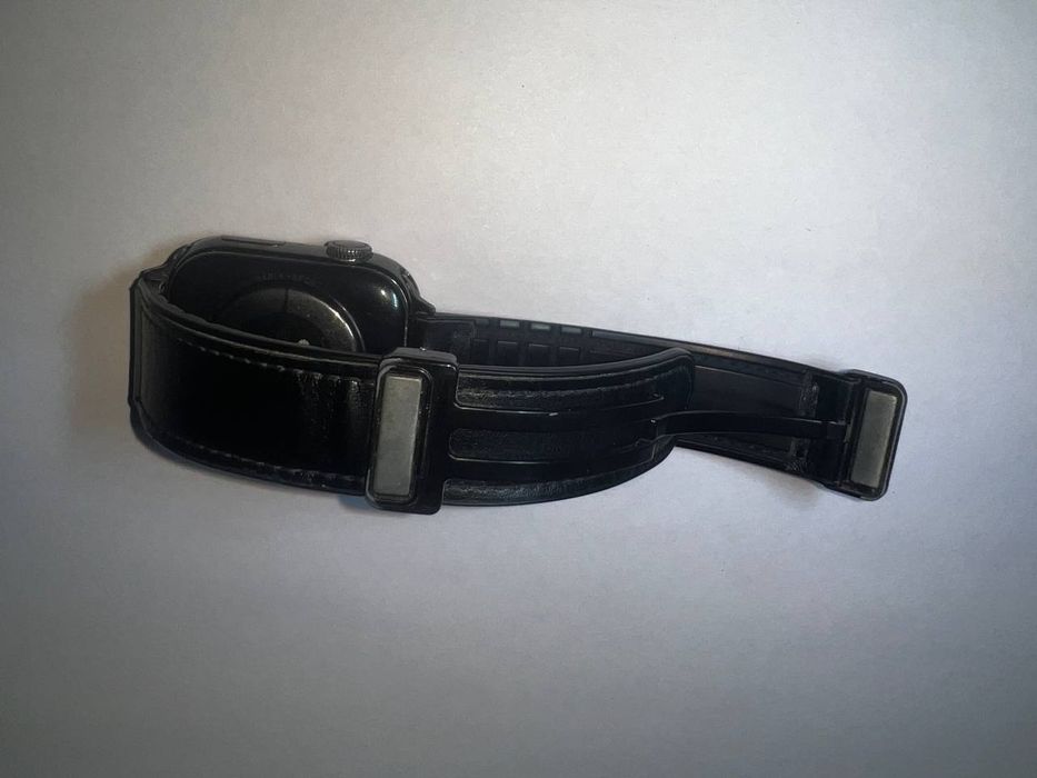 SW 17 Smart Wach 7  
Holati ideal 
Aybi-ekrani qirilgan
Soat+k