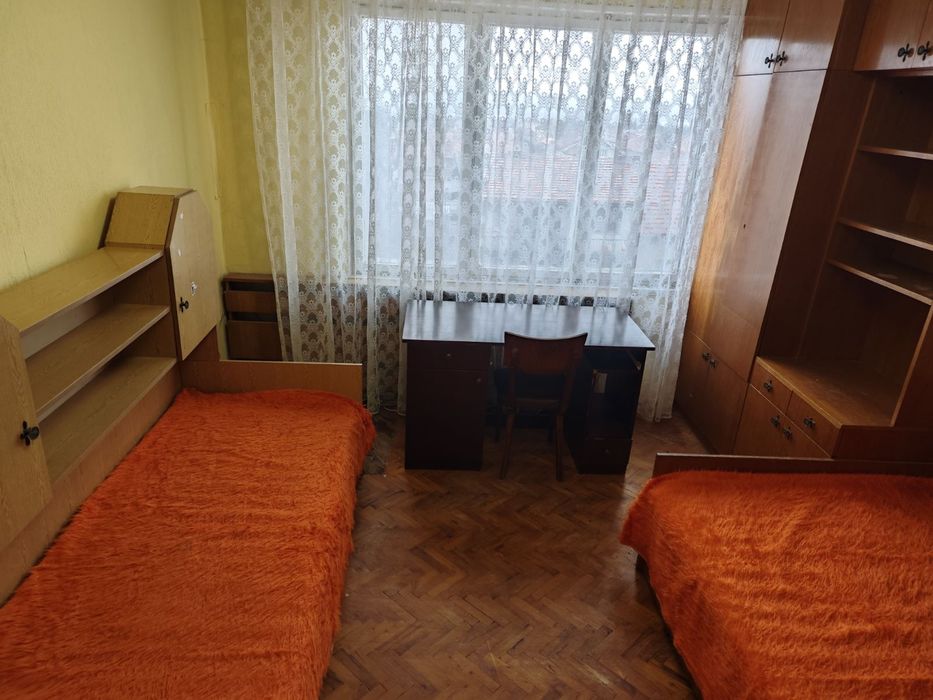 Продава се Двустаен апартамент в Враца, Център - 70 кв.м за 1261 €/кв.м - Снимка #5