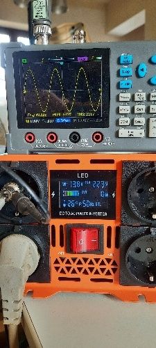 Invertor 220V/4000W sinus pur 4 prize 12V sau 24V