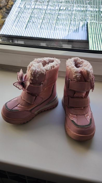 Зимние детские сапожки