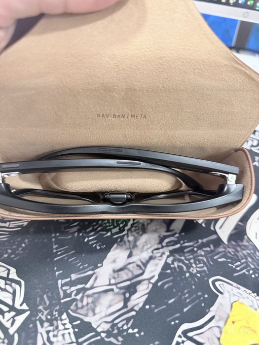 Rayban meta Gen 2 , Xamelion quyoshda qorayadi, matoviy qora