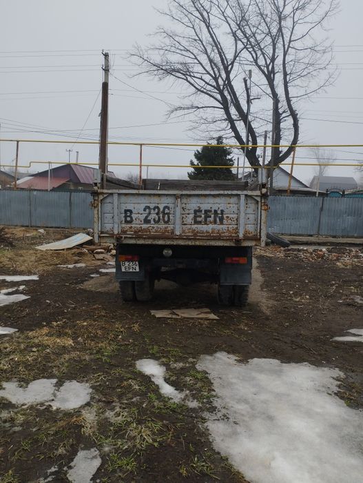 Автомобиль газ 53