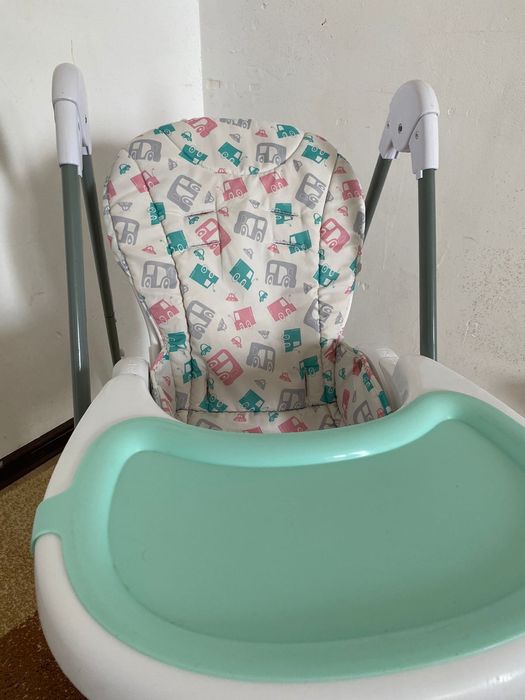 Детский стульчик(для кормления)