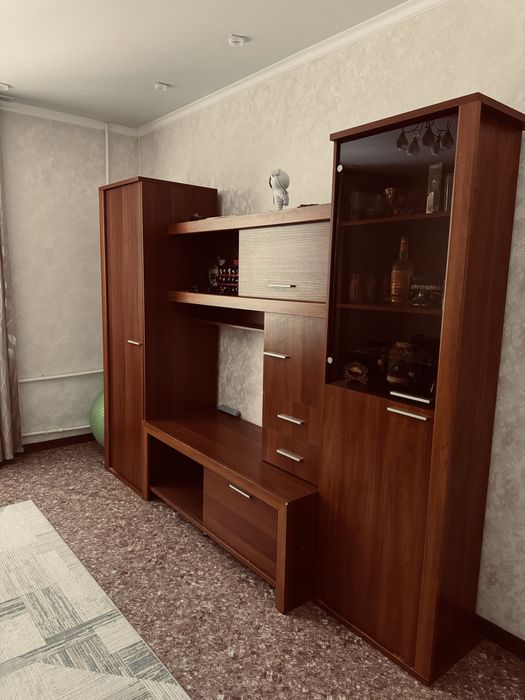 Стенка-шкаф для гостинной