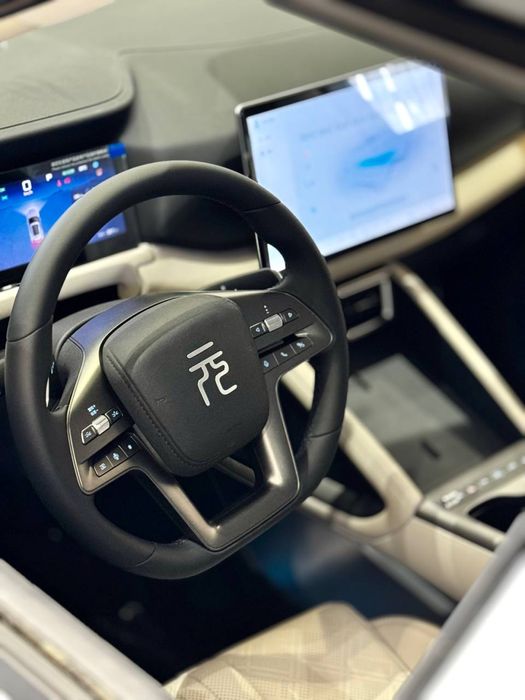 Byd yuan up smart drive