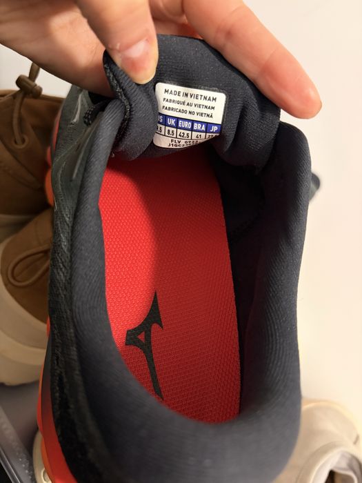 Mizuno Wave Sky 7 Bărbați Pantofi sport Alergare Negre 43