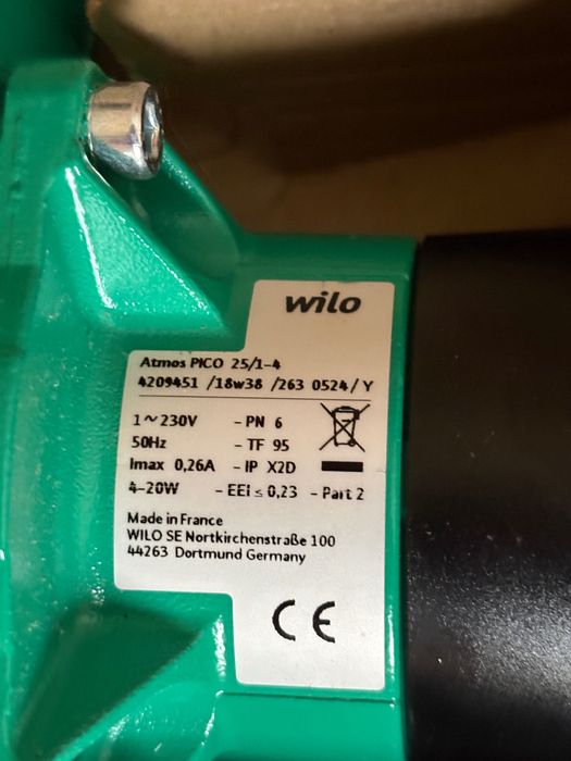 Камина “PRITY“ с водна риза на дърва