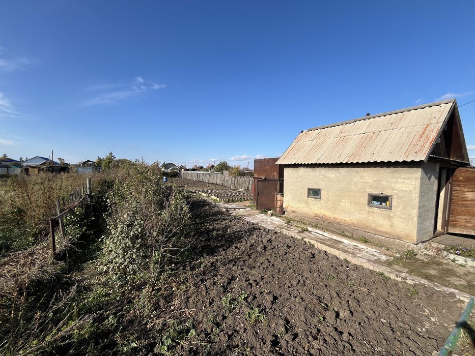 Продам дачу .2 участка.