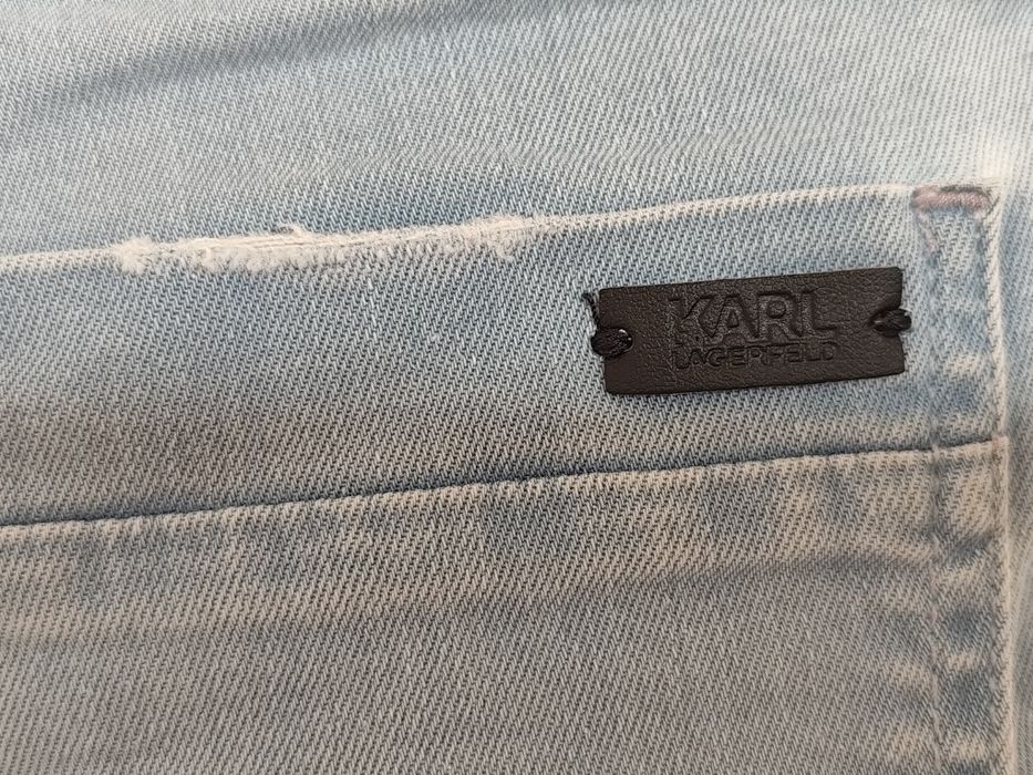 Karl Lagerfeld pantaloni scurți