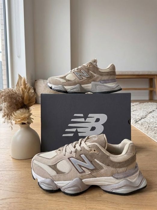 Adidasi New Balance 9060 Crem