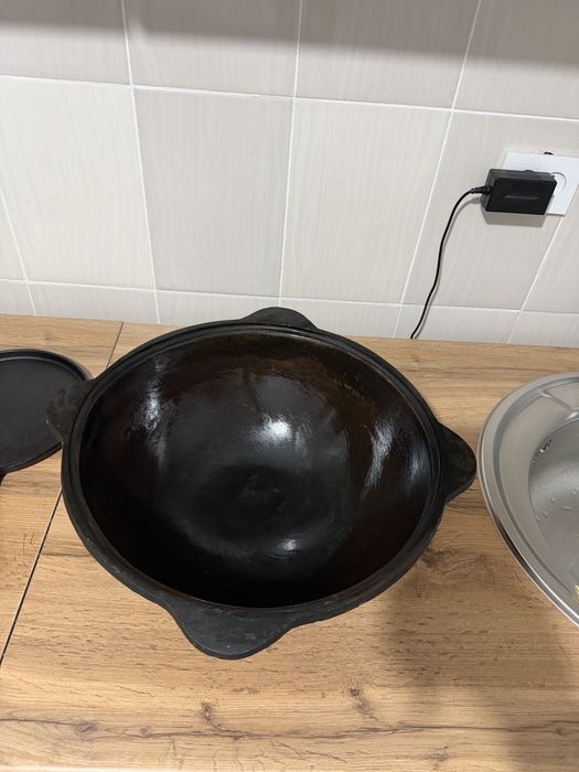 Чугун қазан сатылады