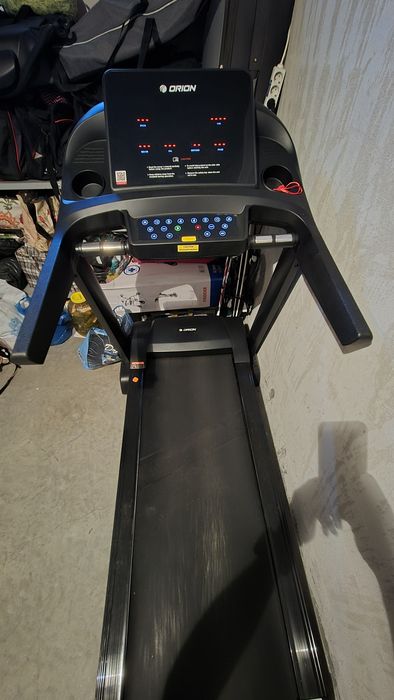 Vand banda de alergare Orion Sprint C6