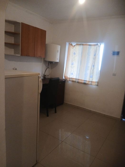 Vand apartament in Deta cu 2 camere