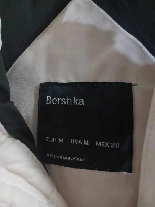 Дамско яке Bershka, M-размер