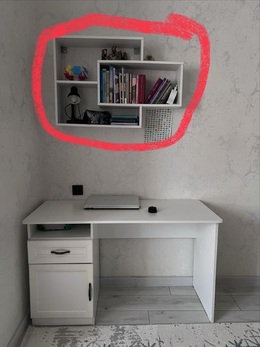 Продается книжная полка