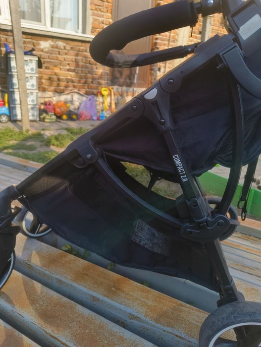 Baby Monsters compact 2.0