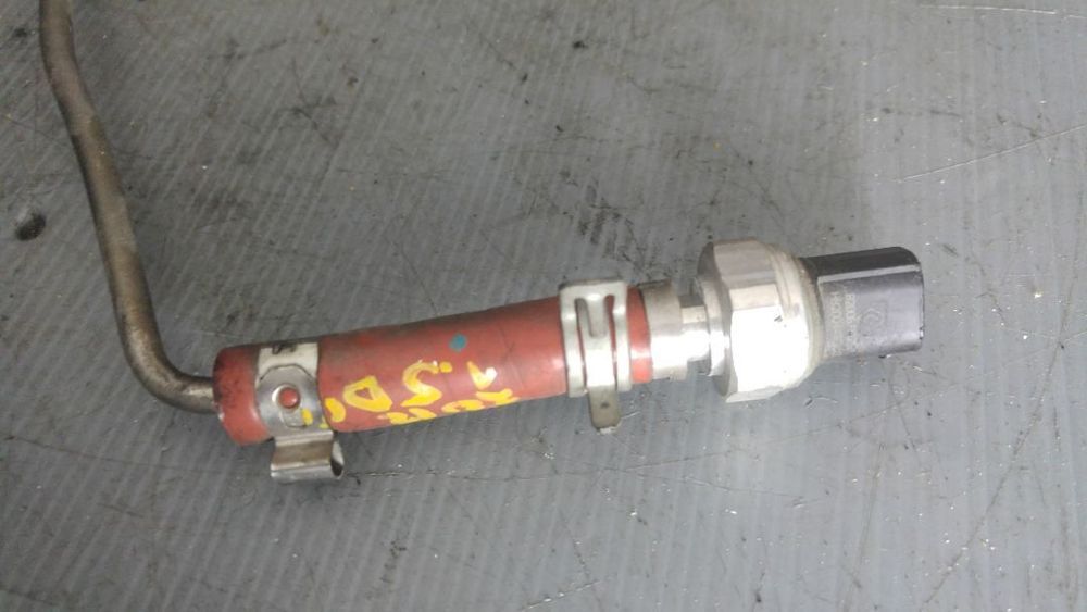 senzor supraalimentare 1.5 dci k9k renault clio 4 kangoo megane 3 laguna 3 dacia duster 8200811025