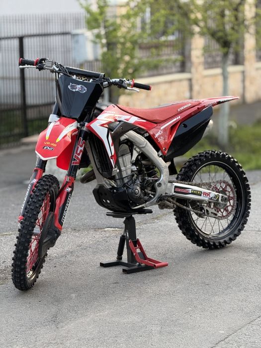 Vând Honda CRF 450R Impecabil 2020 Injecție/Pornire buton/Mape/3999€neg!