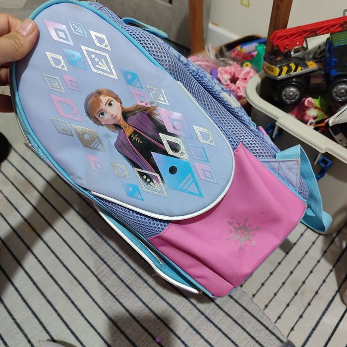 Рюкзак для девочки.