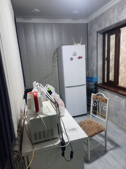 Uy sotiladi  srochno 3 xona kimyogar evanoskida