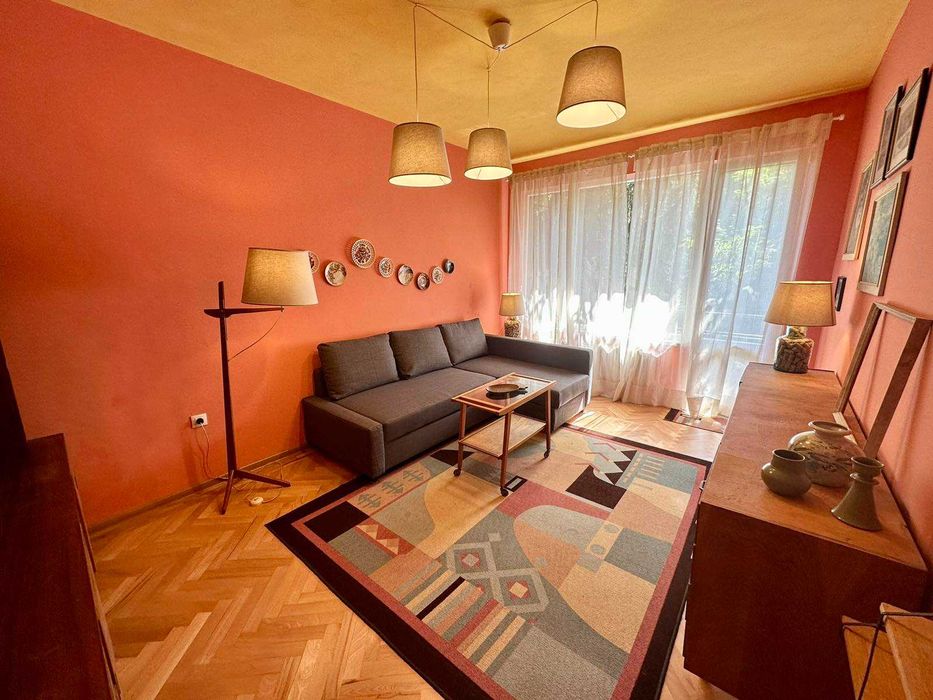 Двустаен Гео Милев