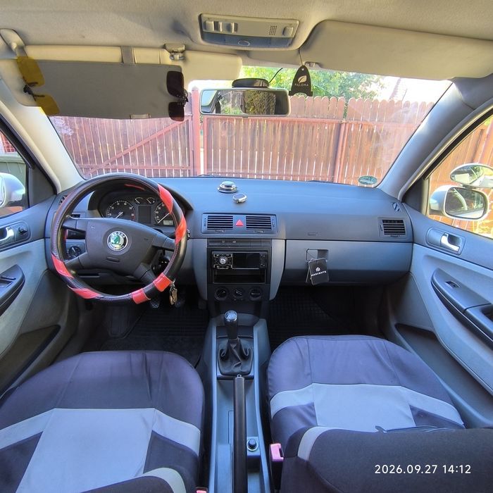 Vand Skoda Fabia  1.4 16v Berlina cu hayon