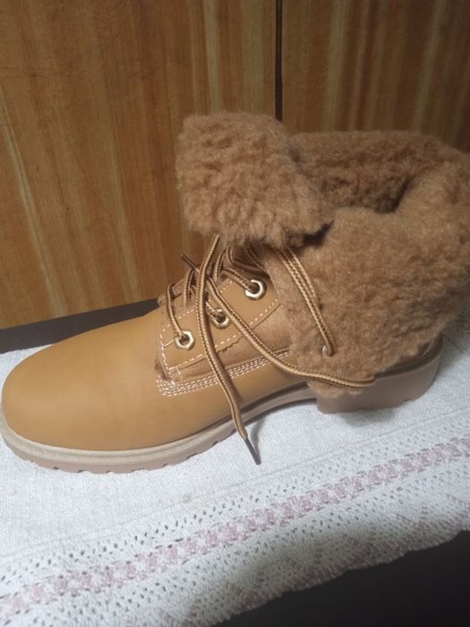 Дамски боти- ботуши